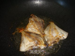 Ginger Scallion White Pomfret recipe