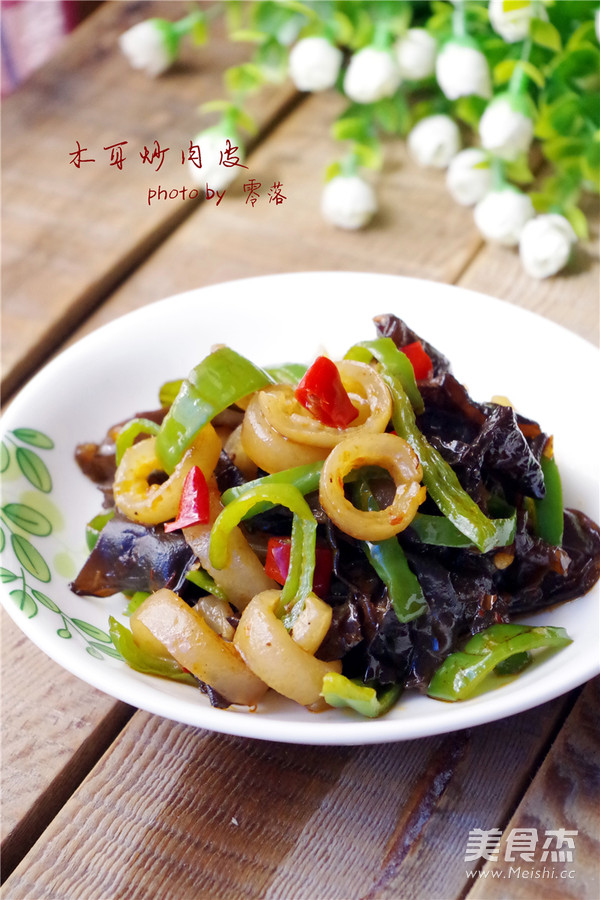 Fried Pork Skin with Fungus recipe