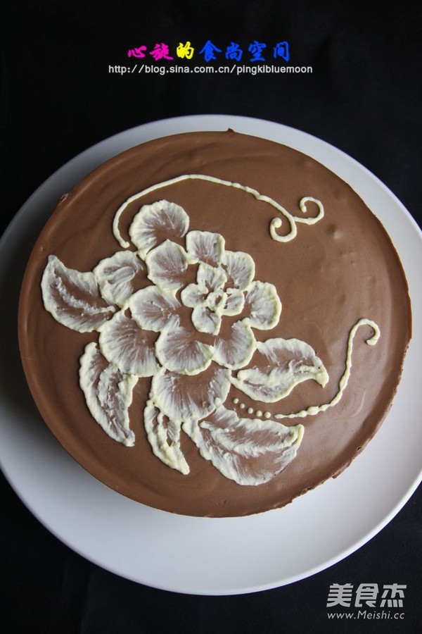 Send Your Own Birthday Cake-chocolate Brush Embroidery Mousse recipe