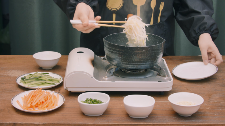 Cold Chicken Snail Noodles recipe