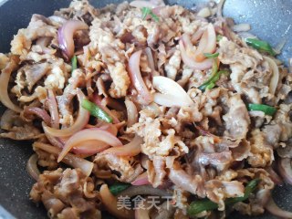 Fried Beef with Onion recipe