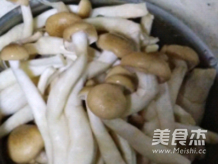 Boiled Double Mushroom recipe