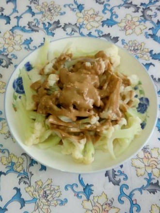 Organic Cauliflower with Sesame Sauce recipe