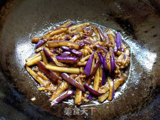 Eggplant with Minced Meat recipe