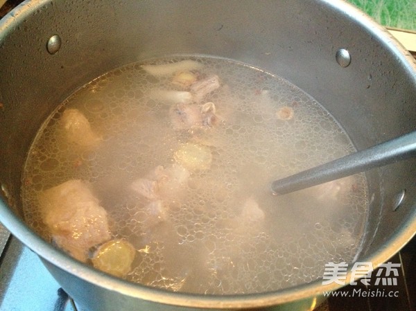 Lamb Chops Stewed with Radish recipe