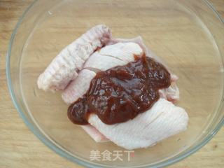 Wok Version Grilled Chicken Wings with Cranberry Sauce recipe