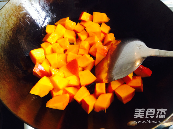 Onion Pumpkin Braised Rice recipe