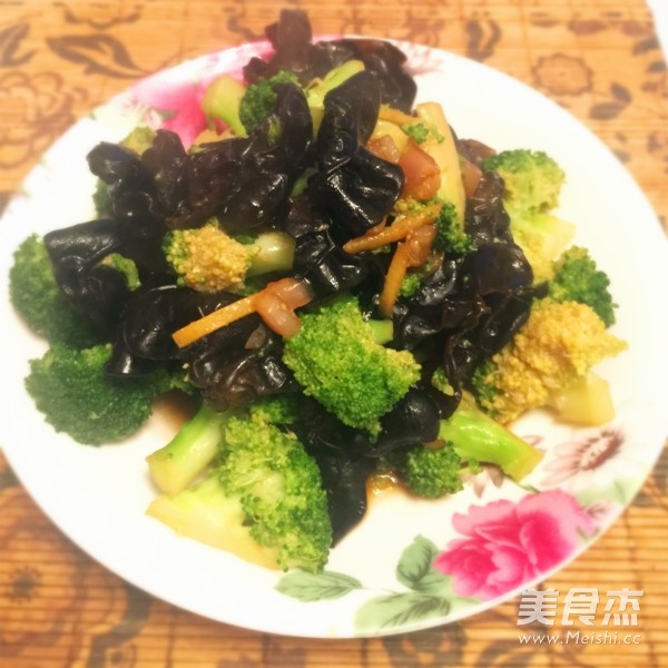 Fried Fungus with Broccoli recipe