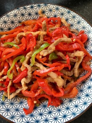 Stir-fried Shredded Pork with Hemp Pepper recipe