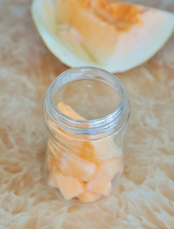 Kiwi Cantaloupe Juice recipe