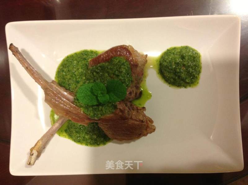 Grilled Lamb Chops with Mint and Cilantro recipe