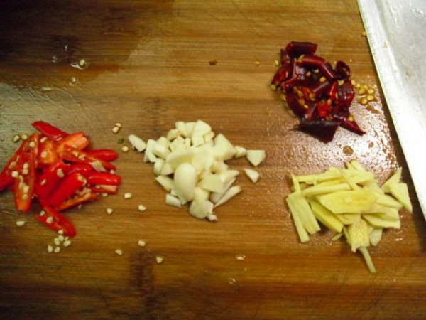 Stir-fried Shrimp with Celery recipe