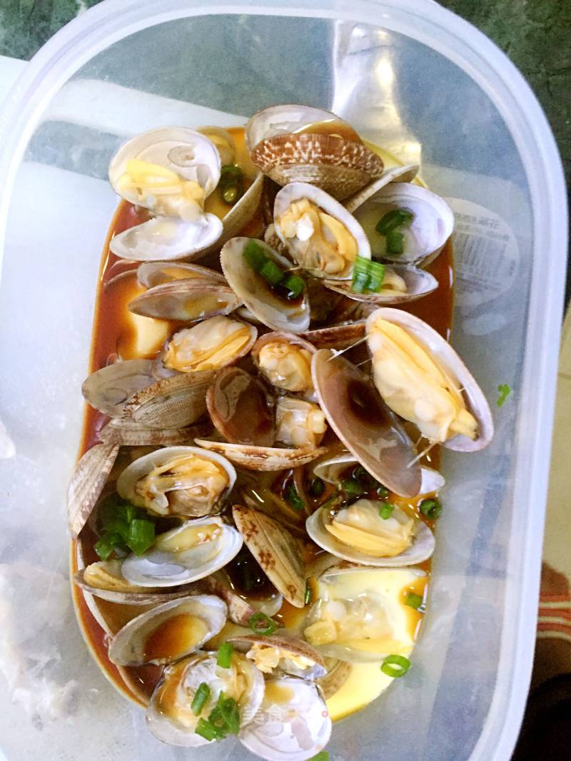 Steamed Clams with Egg recipe