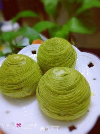 Matcha Spiral Pastry recipe