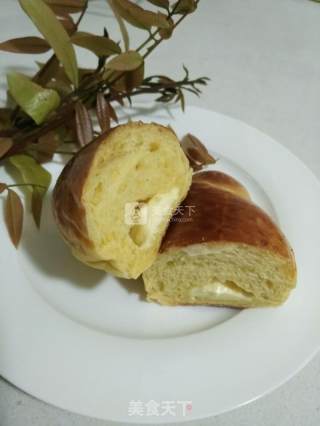 Pumpkin Cheese Cheese Rolls (milk Flavored Croissant) recipe