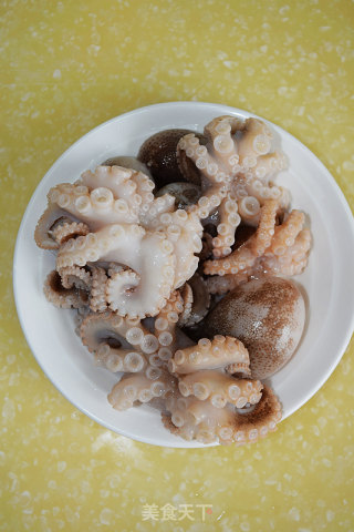 [sauce and Fried Octopus]---the Most Populous Practice of Octopus recipe