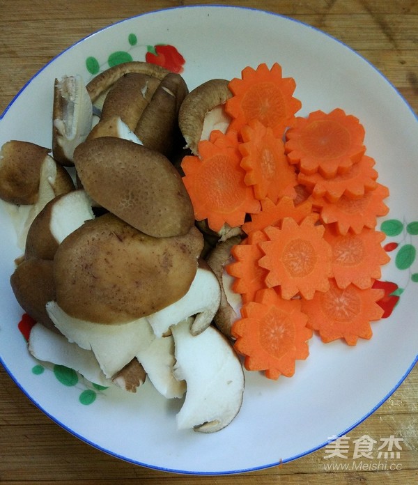 Braised Meatballs with Mushrooms recipe