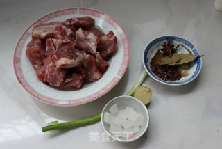 Mellow Taste of Happiness-braised Pork Ribs recipe