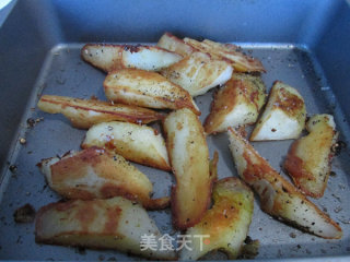 Pan-fried Black Pepper Potatoes recipe