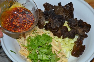 Antihypertensive Salad-【yuba and Fungus Mixed with Cabbage】 recipe