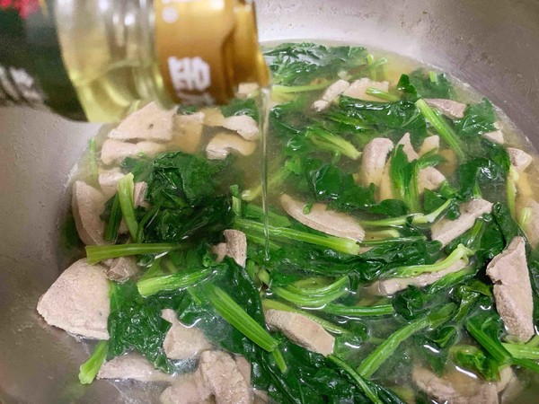 Spinach and Pork Liver Soup recipe