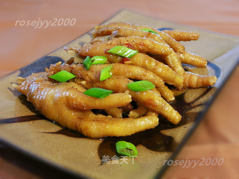 Chicken Feet with Chopped Peppers--home Cooking recipe