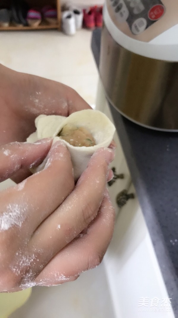 Fresh Meat Buns and Vegetable Buns recipe