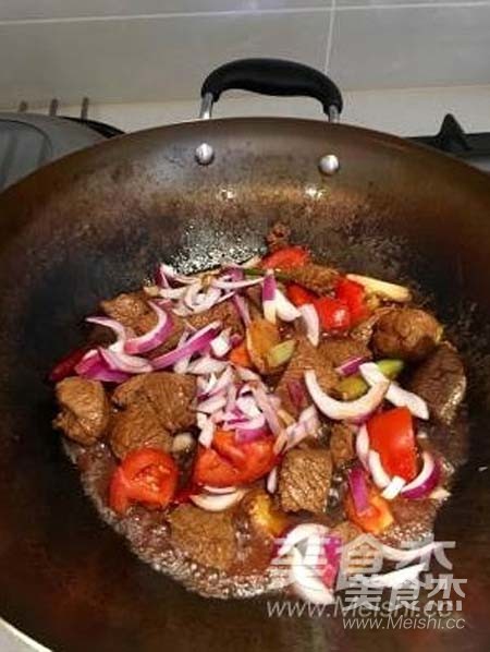 Spicy Braised Beef Potatoes recipe