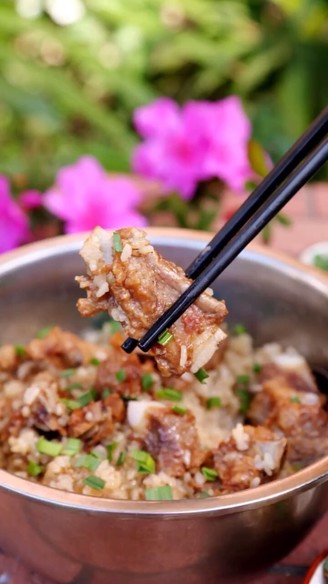 Steamed Ribs with Glutinous Rice recipe