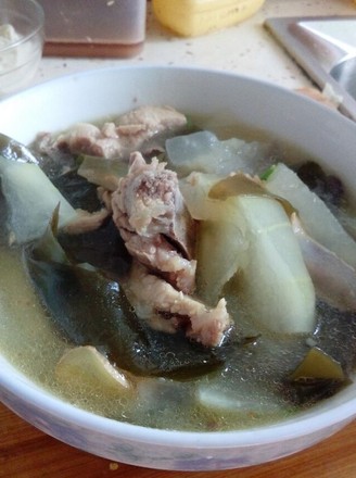Seaweed and Winter Melon Pork Ribs Soup recipe