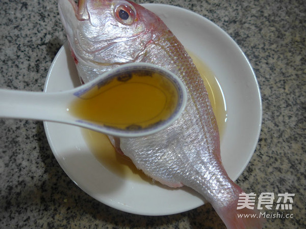 Steamed Copper Basin Fish recipe