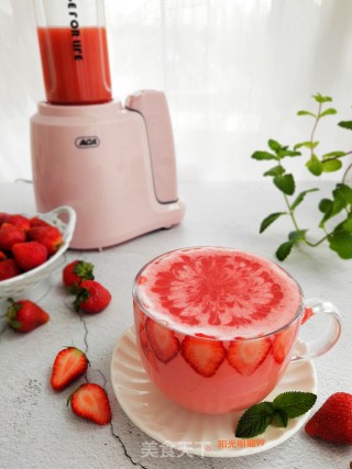 Strawberry Yogurt Cup recipe
