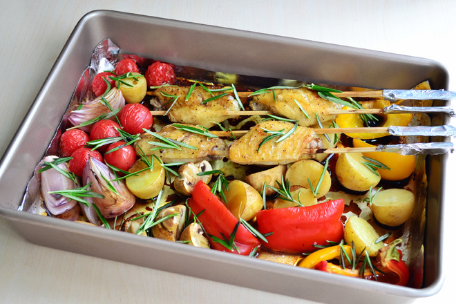 Black Pepper Chicken Wings with Roasted Vegetables recipe