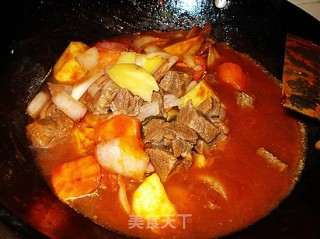 Beef in Tomato Sauce recipe