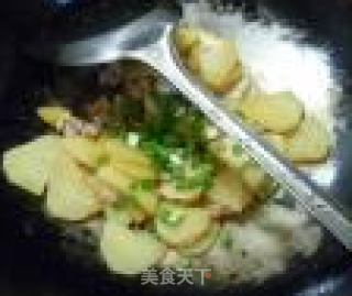 Stir-fried Potatoes with Minced Meat recipe
