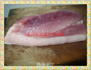 Xingyue Private Kitchen-dry Steamed Spicy Twice-cooked Pork recipe