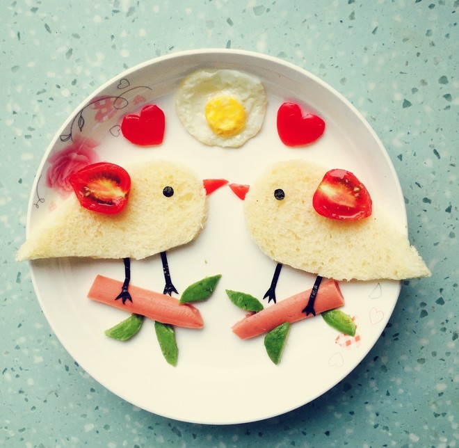 Creative Cartoon Breakfast (love Birds) recipe