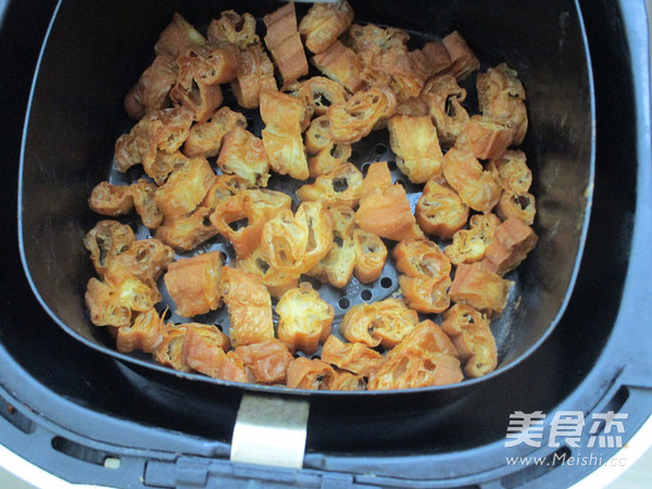 Cucumber Mixed with Old Fritters recipe