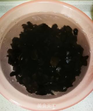 #下饭菜#～fried Fungus with Cabbage recipe