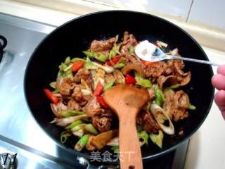 Twice-cooked Pork with Black Soy Sauce recipe