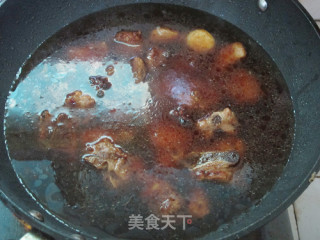 Braised Pork Ribs with Quail Eggs recipe