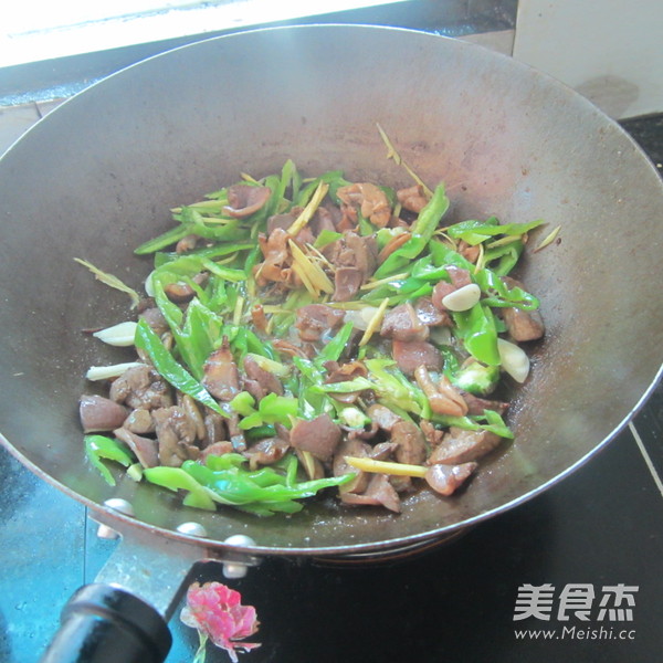 Fried Duck with Tea Oil recipe