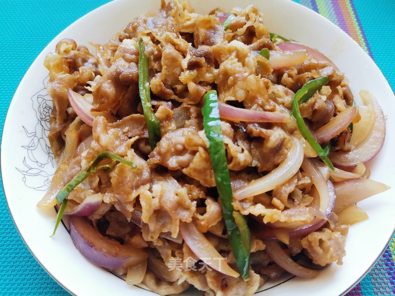 Fried Beef with Onion recipe