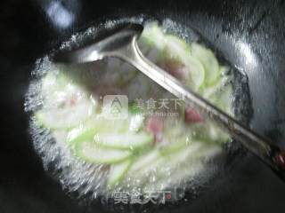 Boiled Long Melon with Bacon Xiu Zhen Mushroom recipe