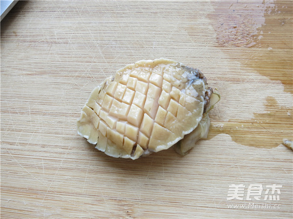 Steamed Abalone in Oyster Sauce recipe