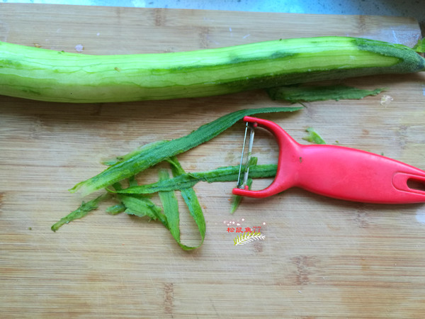 Loofah Soup for Moistening Dryness and Dispelling Fire recipe