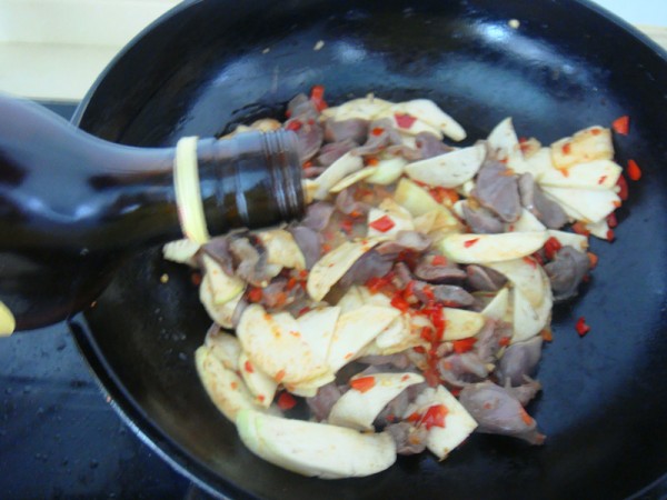 Stir-fried Duck Gizzards with Chopped Pepper recipe