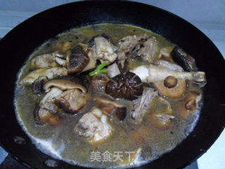 Stewed Chicken with Mushrooms recipe