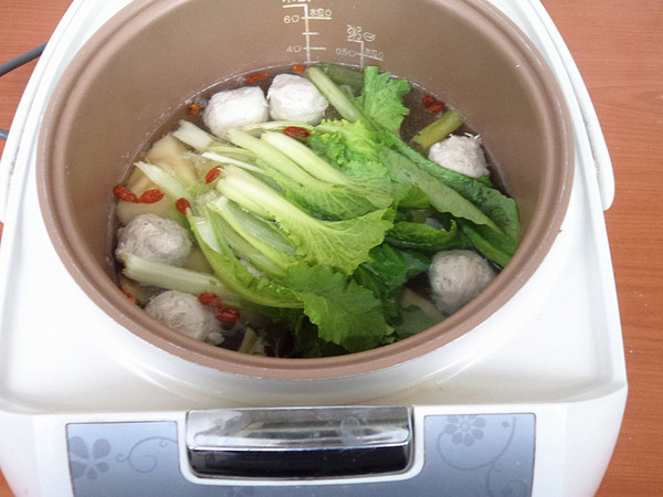 [pigball Spring Festival] Pork Belly Ball and Spring Bamboo Shoot Soup recipe
