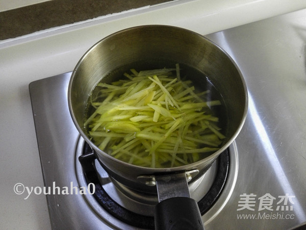 Three Silk Fungus with Cold Sand Tea recipe